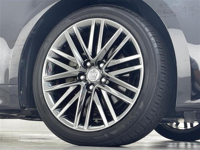 クラウンハイブリッド アスリートＳ　サンルーフ　レザーシート　純正８型ナビ　シートベンチレーション　シートヒーター　パワーシート　追従クルーズコントロール　ＨＩＤオートライト　純正１８インチアルミホイール　ビルトインＥＴＣ　前後ソナー（28枚目）