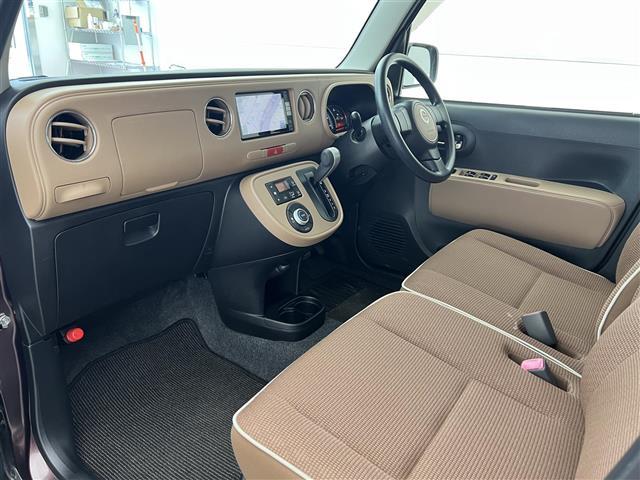 ミラココア ココアプラスＸ　純正ナビ／フルセグ／ＣＤ／ＤＶＤ／Ｂｌｕｅｔｏｏｔｈ／ＥＴＣ／ルーフレール／フロアマット／ドアバイザー／電動格納ミラー／エコアイドル／ＨＩＤヘッドライト／スマートキー（16枚目）