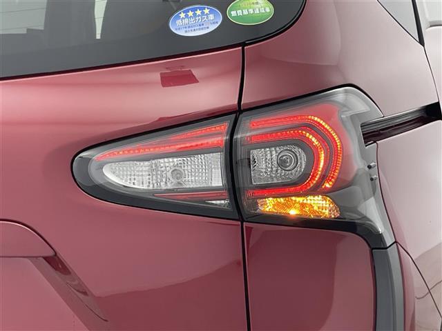 シエンタ ファンベースＧ　禁煙車／純正ＨＤＤナビ／ＥＴＣ／バックカメラ／前後ドライブレコーダー／セーフティセンス／前後クリソナ／ＬＥＤヘッドライト／両側パワースライドドア／純正フロアマット／純正ドアバイザー（38枚目）
