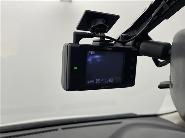 ノート Ｘ　ＤＩＧ－Ｓ　禁煙車　社外ナビ【ＣＮ－ＨＡ０１ＷＤ】　バックカメラ　ＥＴＣ　フルセグＴＶ　Ｂｌｕｅｔｏｏｔｈ　ＣＤ・ＤＶＤ　前後ドライブレコーダー　プッシュスタート　インテリジェントキー　スペアタイヤ（5枚目）