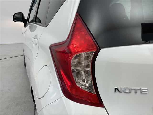 ノート Ｘ　ＤＩＧ－Ｓ　禁煙車　社外ナビ【ＣＮ－ＨＡ０１ＷＤ】　バックカメラ　ＥＴＣ　フルセグＴＶ　Ｂｌｕｅｔｏｏｔｈ　ＣＤ・ＤＶＤ　前後ドライブレコーダー　プッシュスタート　インテリジェントキー　スペアタイヤ（27枚目）