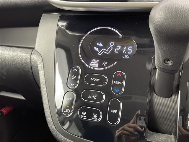 デイズルークス ハイウェイスター　Ｇターボ　禁煙車／純正ナビ／フルセグＴＶ／ＥＴＣ／アラウンドビューモニター／純正ドライブレコーダー／ＬＥＤヘッドライト／オートライト／両側パワースライドドア／純正フロアマット／純正ドアバイザー（5枚目）