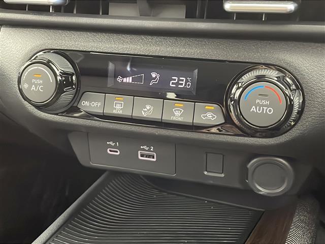 オーラ G 禁煙車/純正9インチメモリナビ/AM/FM/USB/BT/HDMI/Android Auto/フルセグ/TVキャンセラー/インテリジェントルームミラー/BOSEサウンド/純正ドライブレコーダー(12枚目)