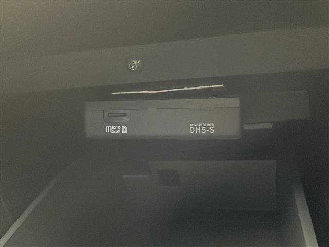 オーラ G 禁煙車/純正9インチメモリナビ/AM/FM/USB/BT/HDMI/Android Auto/フルセグ/TVキャンセラー/インテリジェントルームミラー/BOSEサウンド/純正ドライブレコーダー(18枚目)