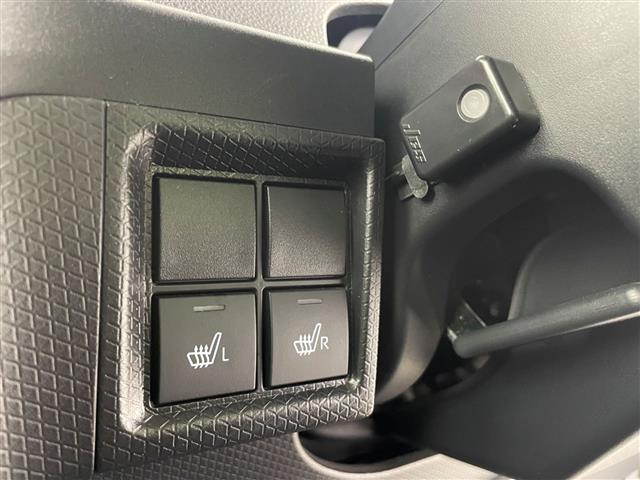 タント ファンクロスターボ　禁煙車／純正９型ディスプレイオーディオ／フルセグＴＶ／バックカメラ／ＥＴＣ／純正前方ドライブレコーダー／スマートアシスト／ＬＥＤヘッドライト／前席シートヒーター／純正フロアマット／純正ドアバイザー（6枚目）