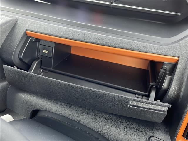 タント ファンクロス　純正９インチディスプライオーディオ　Ｂｌｕｅｔｏｏｔｈ　フルセグＴＶ　ＵＳＢ　Ａｐｐｌｅ　ＣａｒＰｌａｙ　両側パワースライドドア　衝突被害軽減ブレーキ　横滑り防止装置　コーナーセンサー　純正ＡＷ（7枚目）