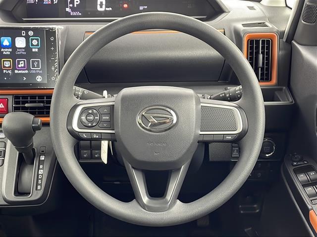 タント ファンクロス　純正９インチディスプライオーディオ　Ｂｌｕｅｔｏｏｔｈ　フルセグＴＶ　ＵＳＢ　Ａｐｐｌｅ　ＣａｒＰｌａｙ　両側パワースライドドア　衝突被害軽減ブレーキ　横滑り防止装置　コーナーセンサー　純正ＡＷ（10枚目）