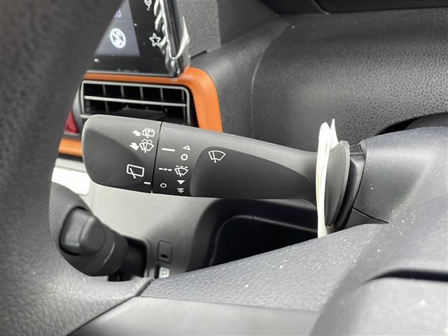 タント ファンクロス　純正９インチディスプライオーディオ　Ｂｌｕｅｔｏｏｔｈ　フルセグＴＶ　ＵＳＢ　Ａｐｐｌｅ　ＣａｒＰｌａｙ　両側パワースライドドア　衝突被害軽減ブレーキ　横滑り防止装置　コーナーセンサー　純正ＡＷ（12枚目）