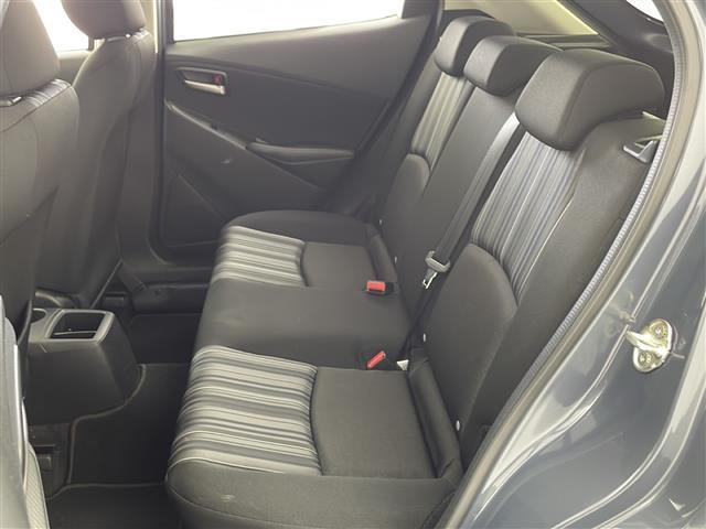 ＭＡＺＤＡ２ １５Ｓ　スマートエディション　禁煙車／特別仕様車／純正ナビ／フルセグＴＶ／バックカメラ／ＥＴＣ／３６０°ビューモニター／バックカメラ／アドバンストＳＣＢＳ／前後パーキングセンサー／ＬＥＤヘッドライト／スーパーＵＶ＆ＩＲカットガラス（22枚目）