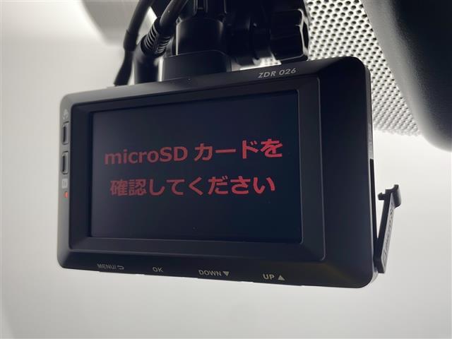 RX RX450hブラックシークエンス 禁煙車/特別仕様車/純正ナビ/フルセグTV/ETC2.0/バックカメラ/サイドカメラ/電動パノラマルーフ/レクサスセーフティシステム+/LEDヘッドライト/本革シート/全席シートヒーター/純正マット(19枚目)