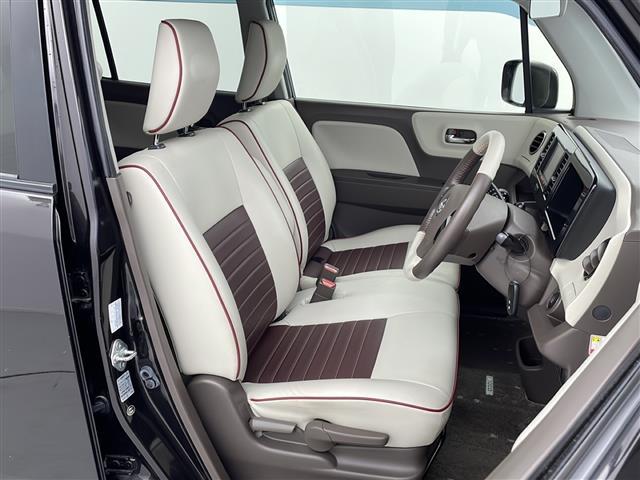 モコ ドルチェＸ　禁煙車／ワンオーナー／純正ナビ／フルセグＴＶ／ＥＴＣ／バイキセノンヘッドライト／オートライト／合皮ツートンシート／革巻きステア／ステアスイッチ／プッシュスタート／純正フロアマット／純正ドアバイザー（19枚目）