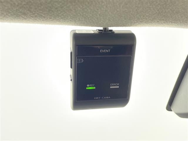 ルーミー カスタムG-T 純正ナビ 両側パワースライドドア クルーズコントロール ETC バックカメラ 衝突被害軽減システム ロールサンシェード(9枚目)