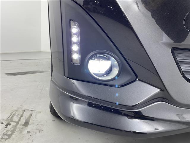 ルーミー カスタムG-T 純正ナビ 両側パワースライドドア クルーズコントロール ETC バックカメラ 衝突被害軽減システム ロールサンシェード(34枚目)