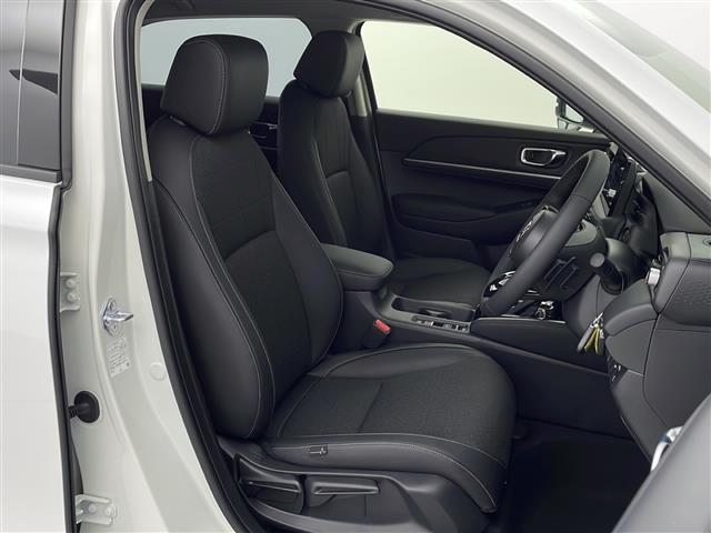 ヴェゼル e:HEV Z R7年10月登録済未使用車/ホンダコネクトナビ/フルセグTV/バックカメラ/ETC2.0/ホンダセンシング/BSM/ADB/後退出庫サポート/フルLEDライト/パワーバックドア/コンビシート(22枚目)