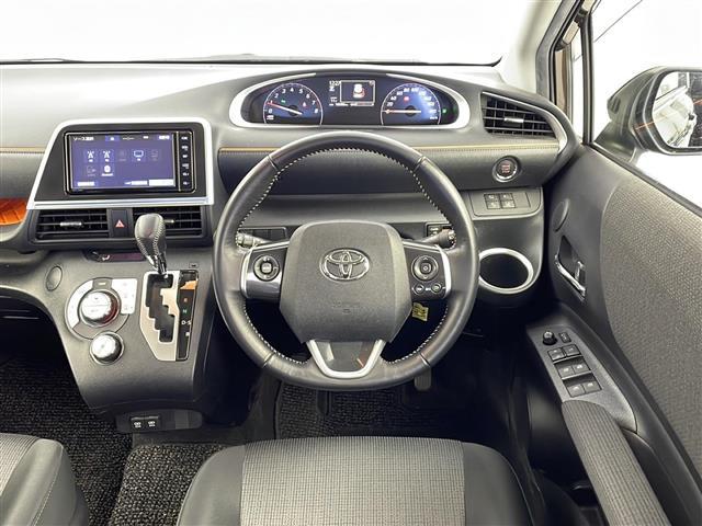 シエンタ ファンベースG 純正ナビ 両側パワスラ アラウンドビューモニター ワンオーナー(7枚目)