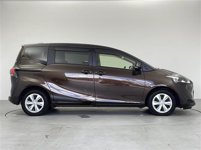 シエンタ ファンベースG 純正ナビ 両側パワスラ アラウンドビューモニター ワンオーナー(8枚目)