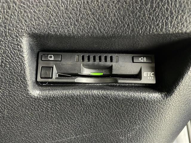 シエンタ ファンベースG 純正ナビ 両側パワスラ アラウンドビューモニター ワンオーナー(13枚目)