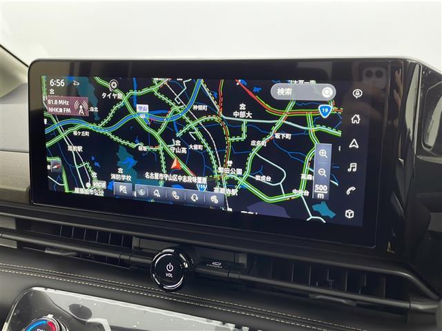 セレナ e-パワー ハイウェイスターV 登録済未使用車/ニッサンコネクトナビ/フルセグTV/ETC2.0/前後ドラレコ/360°カメラ/デジタルルームミラー/後席モニター/プロパイロット/エマブレ/アダプティブLEDライト/両側パワスラ(4枚目)