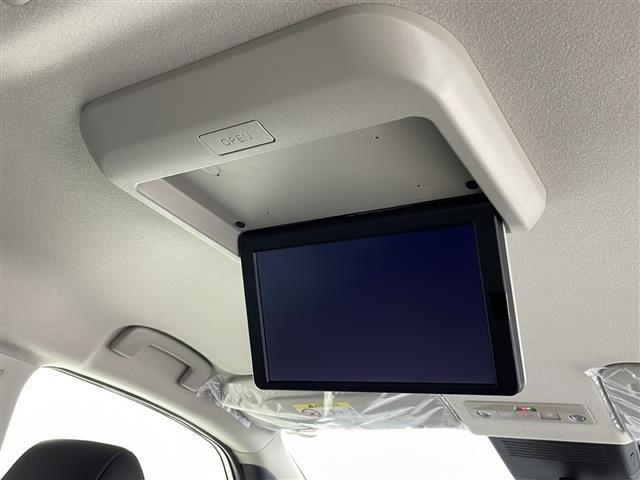 セレナ e-パワー ハイウェイスターV 登録済未使用車/ニッサンコネクトナビ/フルセグTV/ETC2.0/前後ドラレコ/360°カメラ/デジタルルームミラー/後席モニター/プロパイロット/エマブレ/アダプティブLEDライト/両側パワスラ(23枚目)