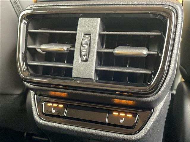 ＮＸ ＮＸ３５０ｈ　バージョンＬ　純正ナビ　パノラミックビューモニター　レクサスチームメイト　アドバンストパーク　ルーフレール　デジタルインナーミラー　ワイヤレス充電　レクサスセーフティシステム＋　レザーシート　ＢＳＭ　ＨＵＤ（21枚目）