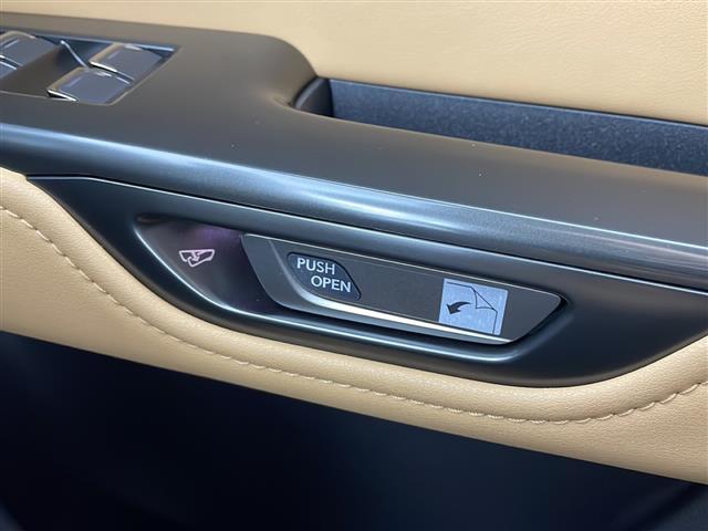 ＮＸ ＮＸ３５０ｈ　バージョンＬ　純正ナビ　パノラミックビューモニター　レクサスチームメイト　アドバンストパーク　ルーフレール　デジタルインナーミラー　ワイヤレス充電　レクサスセーフティシステム＋　レザーシート　ＢＳＭ　ＨＵＤ（25枚目）