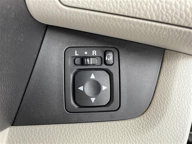 店頭在庫以外にも全国約４万台※の在庫から、ぴったりな１台をご提案します！※２０２３年１０月現在の在庫台数です。売約済の可能性があります。