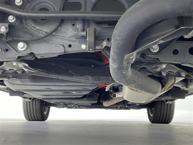 ＮＸ ＮＸ３００ｈ　Ｆスポーツ　パノラマルーフ　三眼ＬＥＤヘッドライト　純正ナビ　Ｂｌｕｅｔｏｏｔｈ　フルセグＴＶ　ＵＳＢ　ＣＤ　ＤＶＤ　衝突被害軽減ブレーキ　コーナーセンサー　ブラインドスポットモニター　レーン　追従クルコン（41枚目）