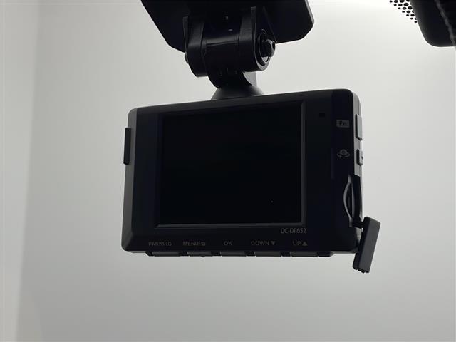 ＮＸ ＮＸ３５０ｈ　バージョンＬ　ワンオーナー　純正１４インチナビ　Ｂｌｕｅｔｏｏｔｈ　フルセグＴＶ　ＵＳＢ　Ａｐｐｌｅ　Ｃａｒｐｌａｙ　パノラマルーフ　三眼ＬＥＤヘッドライト　パノラミックビューモニター　置くだけ充電　前後ドラレコ（6枚目）