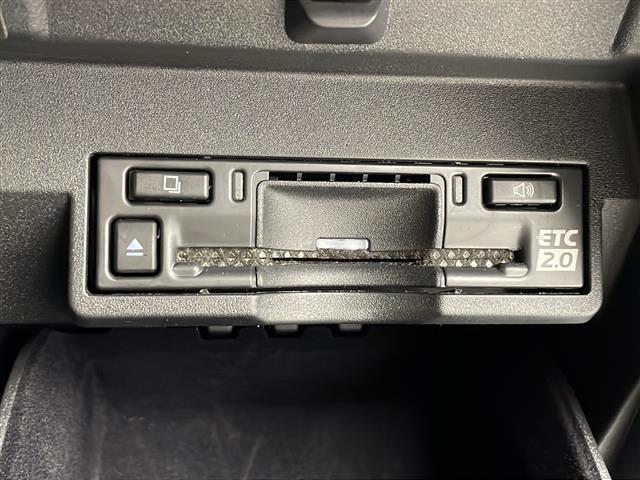 ＮＸ ＮＸ３５０ｈ　バージョンＬ　ワンオーナー　純正１４インチナビ　Ｂｌｕｅｔｏｏｔｈ　フルセグＴＶ　ＵＳＢ　Ａｐｐｌｅ　Ｃａｒｐｌａｙ　パノラマルーフ　三眼ＬＥＤヘッドライト　パノラミックビューモニター　置くだけ充電　前後ドラレコ（8枚目）