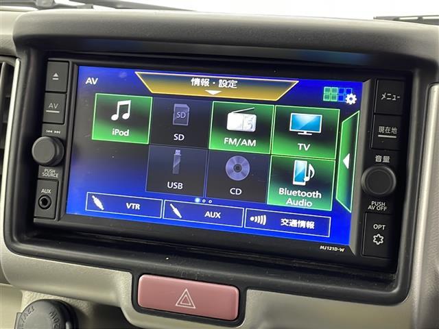 ＮＶ１００クリッパーリオ Ｅ　ワンオーナー　純正ＳＤナビ　パワースライドドア　バックカメラ　シートヒーター　ステアリングスイッチ　ＥＴＣ　横滑り防止装置　車線逸脱防止支援システム　コーナーセンサー　アイドリングストップ（4枚目）