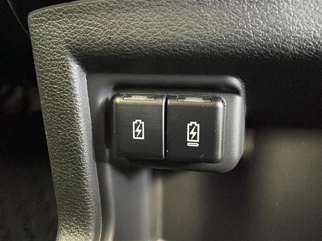 クロスビー 純正8インチナビ Bluetooth フルセグTV CD DVD USB スズキセーフディサポート デュアルカメラブレーキサポート アダプティブクルーズコントロール 全方位カメラ シートヒーターETC(22枚目)