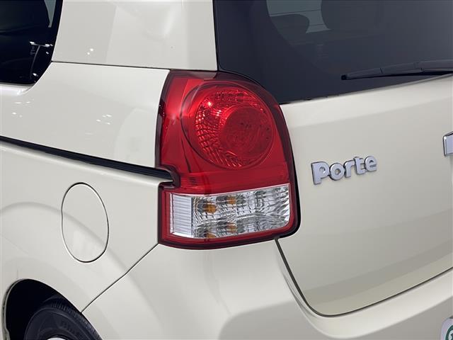 ポルテ F アラモード トロワ 禁煙車/ワンオーナー車/特別仕様車/純正ナビ/フルセグTV/バックカメラ/ビルトインETC/トヨタセーフティセンス/専用水玉模様内装/専用外装加飾/専用ウォッシャブルシートカバー/専用フロアマット(31枚目)