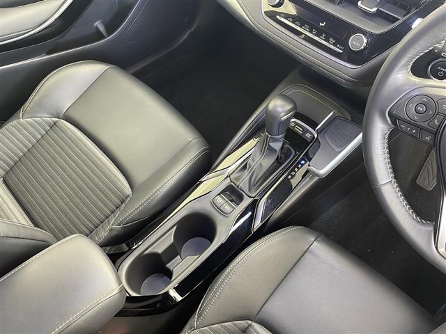 カローラツーリング ハイブリッド ダブルバイビー 禁煙車/モデリスタエアロ/純正10.25インチナビ/フルセグTV/バックカメラ/ETC2.0/前後ドラレコ/セーフティセンス/LEDヘッドライト/合皮&レザテックシート/前後クリアランスソナー(7枚目)