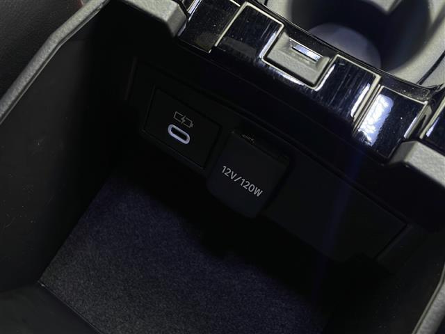 カローラツーリング ハイブリッド ダブルバイビー 禁煙車/モデリスタエアロ/純正10.25インチナビ/フルセグTV/バックカメラ/ETC2.0/前後ドラレコ/セーフティセンス/LEDヘッドライト/合皮&レザテックシート/前後クリアランスソナー(11枚目)