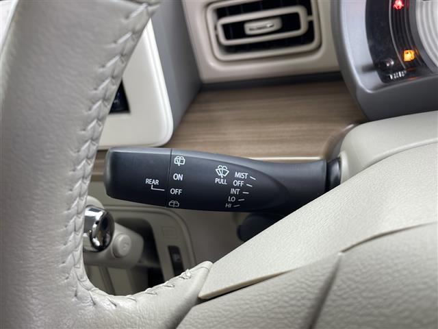 アルトラパン S 禁煙車 KENWOOD彩速ナビ 地デジ ipod USB SD CD 前後ドライブレコーダー 革巻きステアリング 運転席シートヒーター ETC(9枚目)