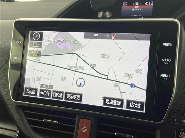ノア ハイブリッドＳｉ　純正１０インチナビ　フリップダウンモニター　両側パワースライドドア　ＥＴＣ　モデリスタエアロ　トヨタセーフティセンス　バックカメラ　純正ＡＷ　純正フォグライト　純正ドアバイザー　スマートキー　ＬＥＤ（2枚目）
