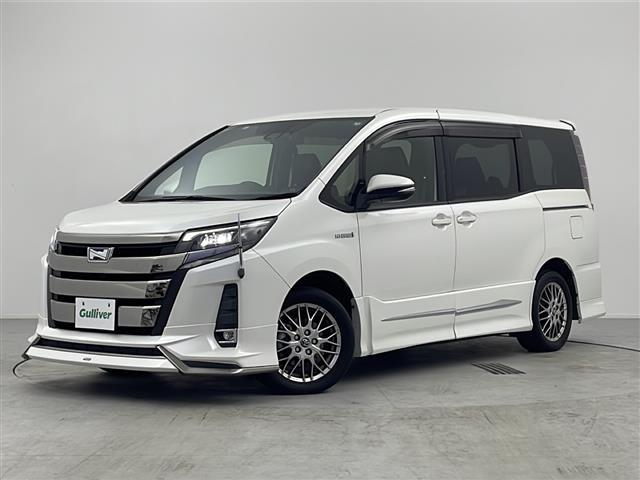 ノア ハイブリッドＳｉ　純正１０インチナビ　フリップダウンモニター　両側パワースライドドア　ＥＴＣ　モデリスタエアロ　トヨタセーフティセンス　バックカメラ　純正ＡＷ　純正フォグライト　純正ドアバイザー　スマートキー　ＬＥＤ（35枚目）