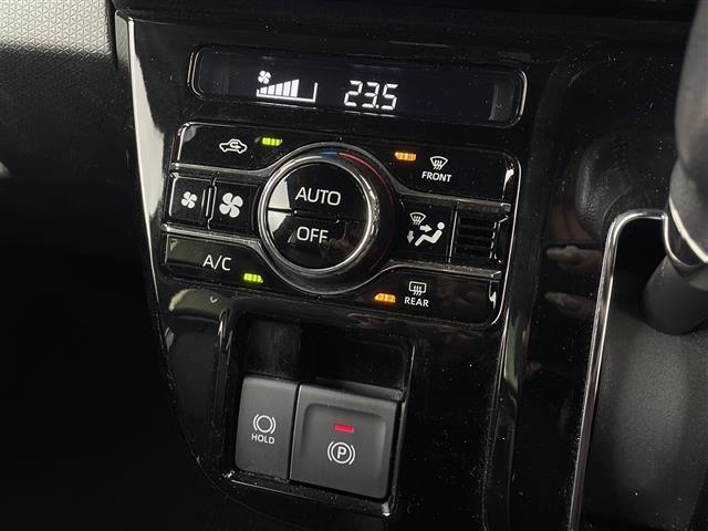 タント カスタムRS 純正ディスプレイオーディオ AM FM CD DVD AUX USB 両側パワースライドドア 全方位カメラ 衝突被害軽減ブレーキ 前後コーナーセンサー アイドリングストップ 横滑り防止装置シートヒータ(6枚目)