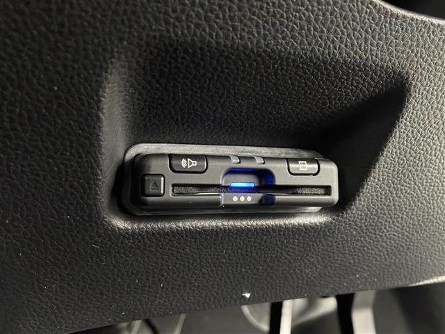 フィット ホーム　禁煙車　純正８型ナビ　ホンダセンシング　ＣＤ／ＤＶＤ／Ｂｌｕｅｔｏｏｔｈ／フルセグＴＶ　バックカメラ　スマートキー×２　ＥＴＣ　オートブレーキホールド　オートＬＥＤヘッドライト　１５インチアルミ（21枚目）