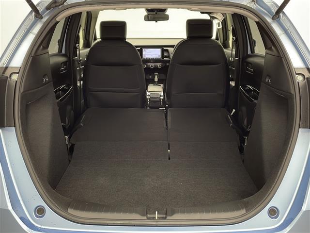 フィット ホーム　禁煙車　純正８型ナビ　ホンダセンシング　ＣＤ／ＤＶＤ／Ｂｌｕｅｔｏｏｔｈ／フルセグＴＶ　バックカメラ　スマートキー×２　ＥＴＣ　オートブレーキホールド　オートＬＥＤヘッドライト　１５インチアルミ（25枚目）