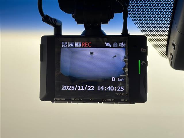 ＥＳ ＥＳ３００ｈ　バージョンＬ　純正１２．３インチワイドディスプレイナビ　電動サンルーフ　パノラミックビューモニター　ＬＥＸＵＳ　Ｓａｆｔｙ　Ｓｙｓｔｅｍ　ＬＥＸＵＳプレミアムサウンド　アダプティブクルーズコントロール（16枚目）