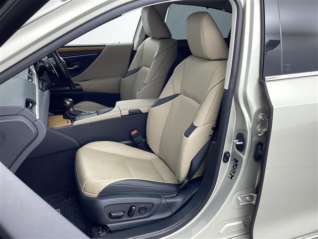 ＥＳ ＥＳ３００ｈ　バージョンＬ　純正１２．３インチワイドディスプレイナビ　電動サンルーフ　パノラミックビューモニター　ＬＥＸＵＳ　Ｓａｆｔｙ　Ｓｙｓｔｅｍ　ＬＥＸＵＳプレミアムサウンド　アダプティブクルーズコントロール（27枚目）