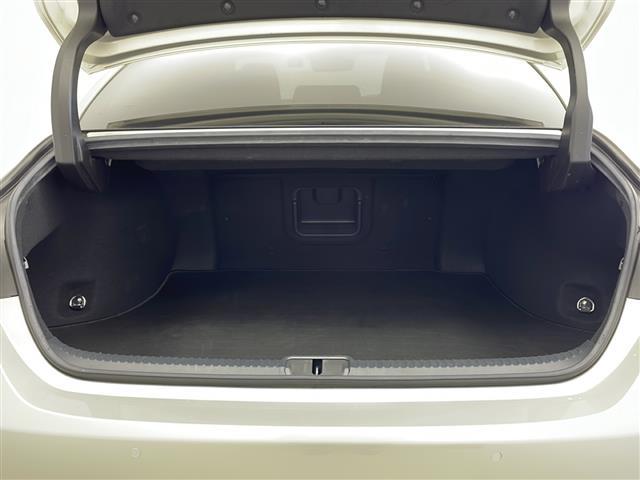 ＥＳ ＥＳ３００ｈ　バージョンＬ　純正１２．３インチワイドディスプレイナビ　電動サンルーフ　パノラミックビューモニター　ＬＥＸＵＳ　Ｓａｆｔｙ　Ｓｙｓｔｅｍ　ＬＥＸＵＳプレミアムサウンド　アダプティブクルーズコントロール（30枚目）