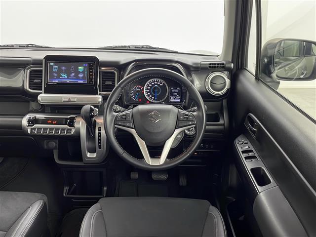 クロスビー ハイブリッドＭＺ　ワンオーナー　純正メーカーオプションナビ　アダプティブクルーズコントロール　スズキセーフティサポート　ＬＥＤオートヘッドライト　オートハイビーム　純正フォグランプ　ハーフレザーシート（4枚目）