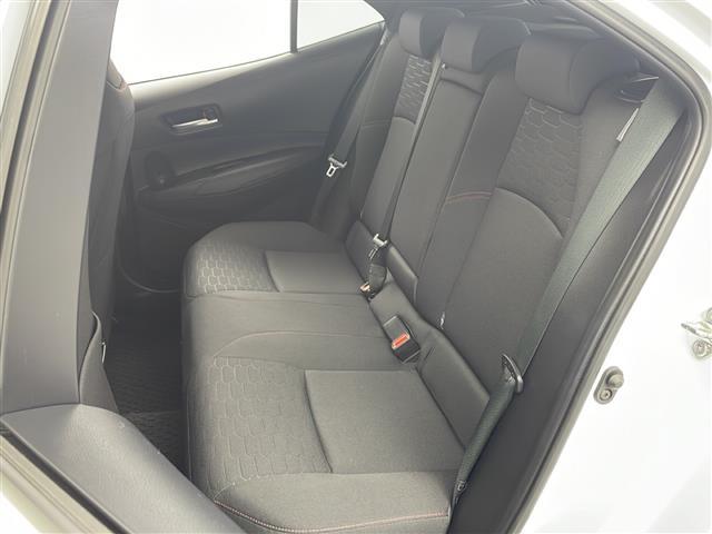 カローラスポーツ ハイブリッドＧ　Ｚ　純正ナビ　バックカメラ　アダプティブクルーズコントロール　フルセグＴＶ　ブルートゥース　ＵＳＢ　アップルカープレイ　トヨタセーフティセンス　　純正１８インチアルミホイール　ビルトインＥＴＣ（24枚目）