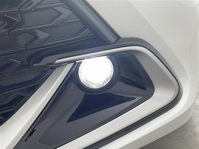 カローラスポーツ ハイブリッドＧ　Ｚ　純正ナビ　バックカメラ　アダプティブクルーズコントロール　フルセグＴＶ　ブルートゥース　ＵＳＢ　アップルカープレイ　トヨタセーフティセンス　　純正１８インチアルミホイール　ビルトインＥＴＣ（32枚目）