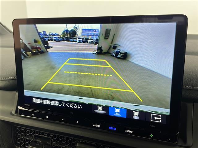 ステップワゴン ｅ：ＨＥＶスパーダ　登録済未使用車　純正１１．４インチナビ　Ｂｌｕｅｔｏｏｔｈ／フルセグＴＶ／ＤＶＤ／ＡｐｐｌｅＣａｒＰｌａｙ　ハーフレザーシート　Ｄ／Ｎシートヒーター　パワーバックドア　両側パワースライドドア　ＬＥＤ（3枚目）