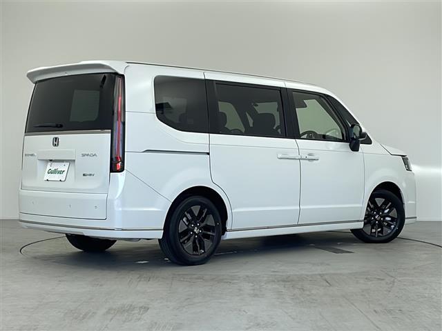 ステップワゴン ｅ：ＨＥＶスパーダ　登録済未使用車　純正１１．４インチナビ　Ｂｌｕｅｔｏｏｔｈ／フルセグＴＶ／ＤＶＤ／ＡｐｐｌｅＣａｒＰｌａｙ　ハーフレザーシート　Ｄ／Ｎシートヒーター　パワーバックドア　両側パワースライドドア　ＬＥＤ（39枚目）