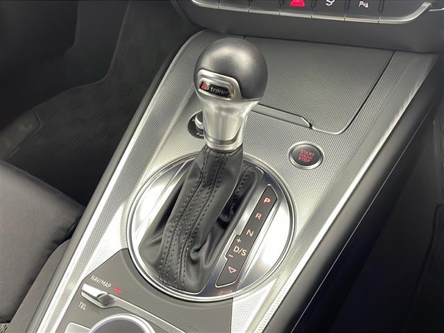 TTクーペ 1.8TFSI 12.3インチデジタルメーターディスプレイMMI純正ナビ バックカメラ フルセグTV BT CD DVD SD ETC HIDオートライト 前後ソナー 革巻きステアリング パドルシフト クルコン(5枚目)