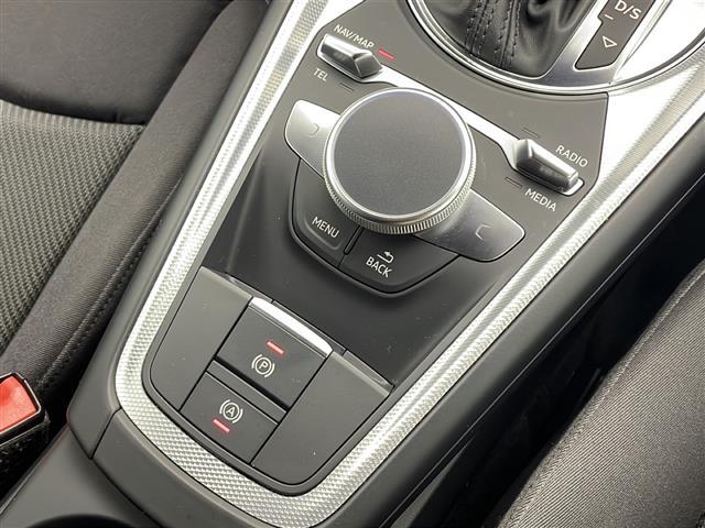 TTクーペ 1.8TFSI 12.3インチデジタルメーターディスプレイMMI純正ナビ バックカメラ フルセグTV BT CD DVD SD ETC HIDオートライト 前後ソナー 革巻きステアリング パドルシフト クルコン(6枚目)